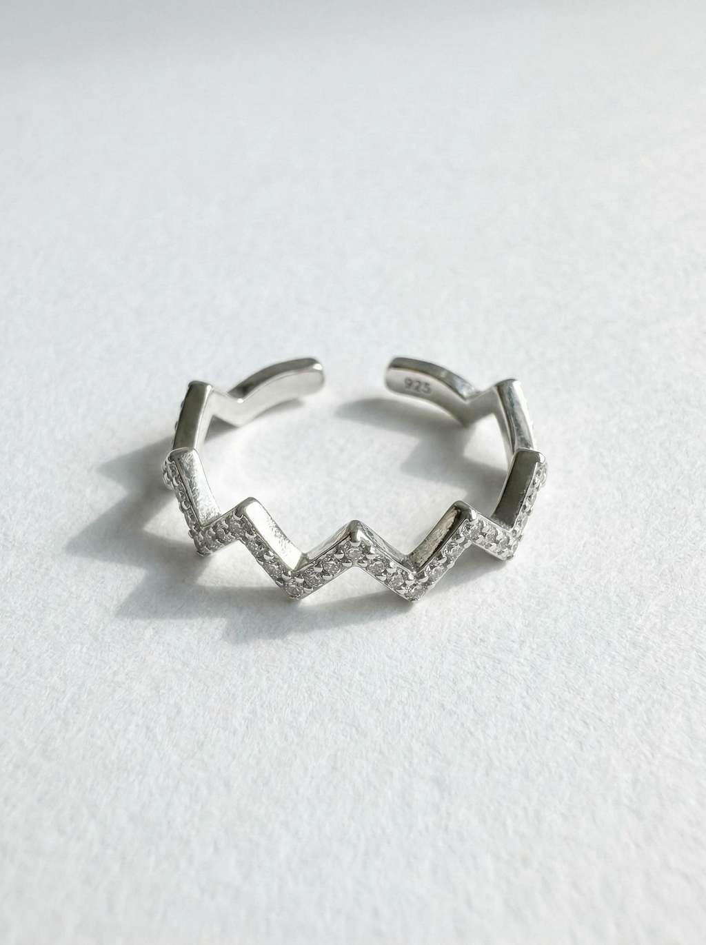 Anillo zigzag Martina