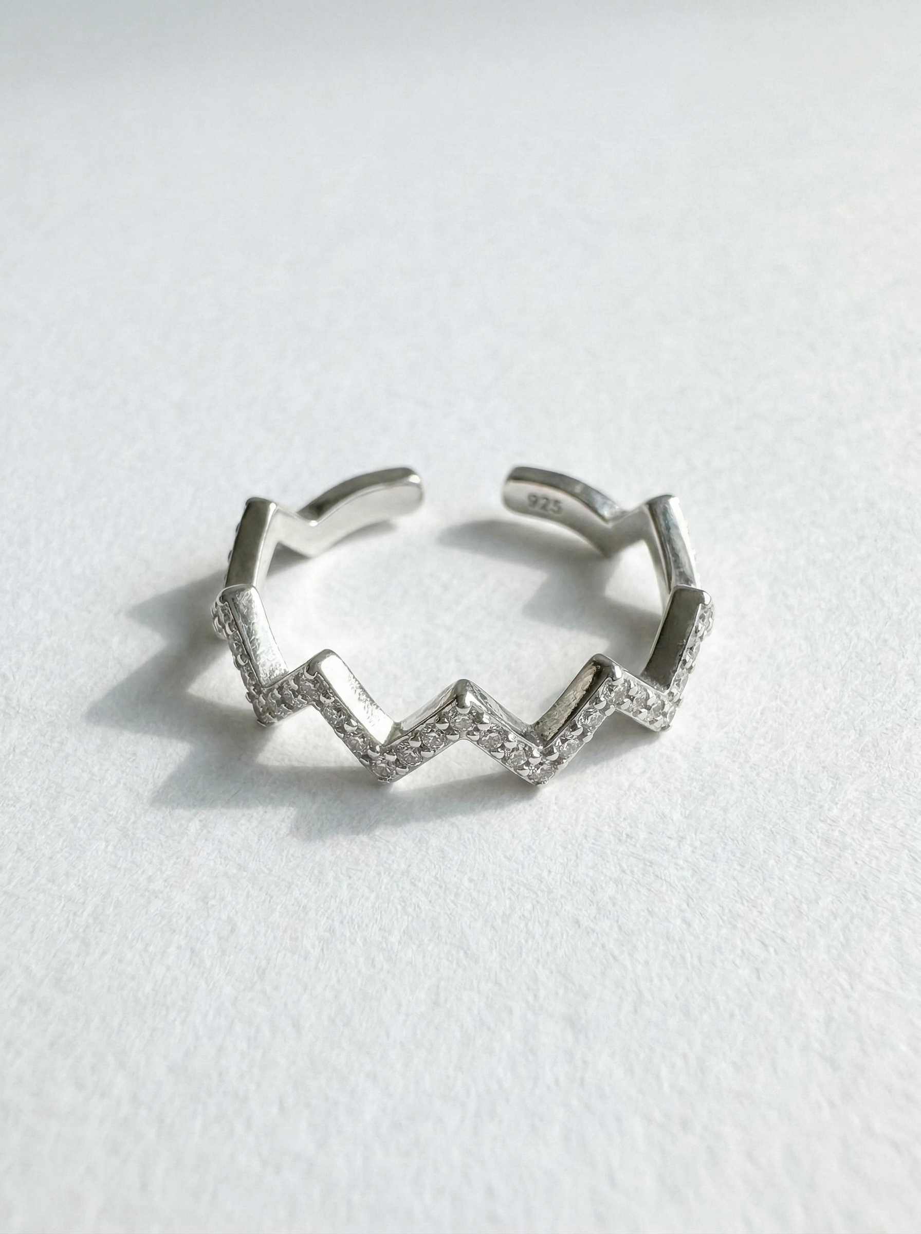 Anillo zigzag Martina