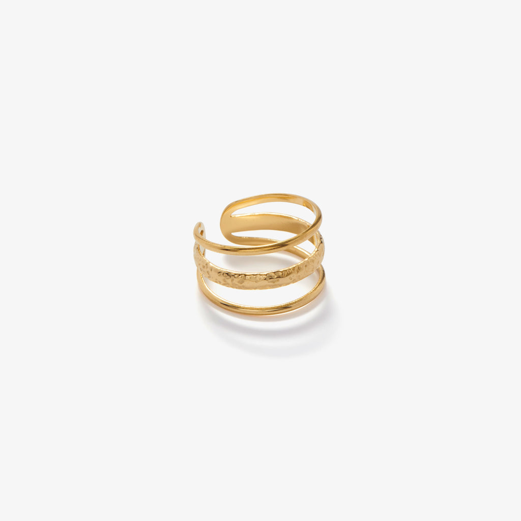 Anillo de tres láminas
