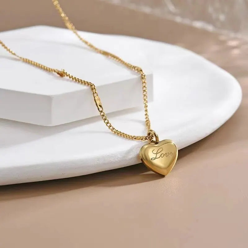 Amor | Collar Corazón Grabado