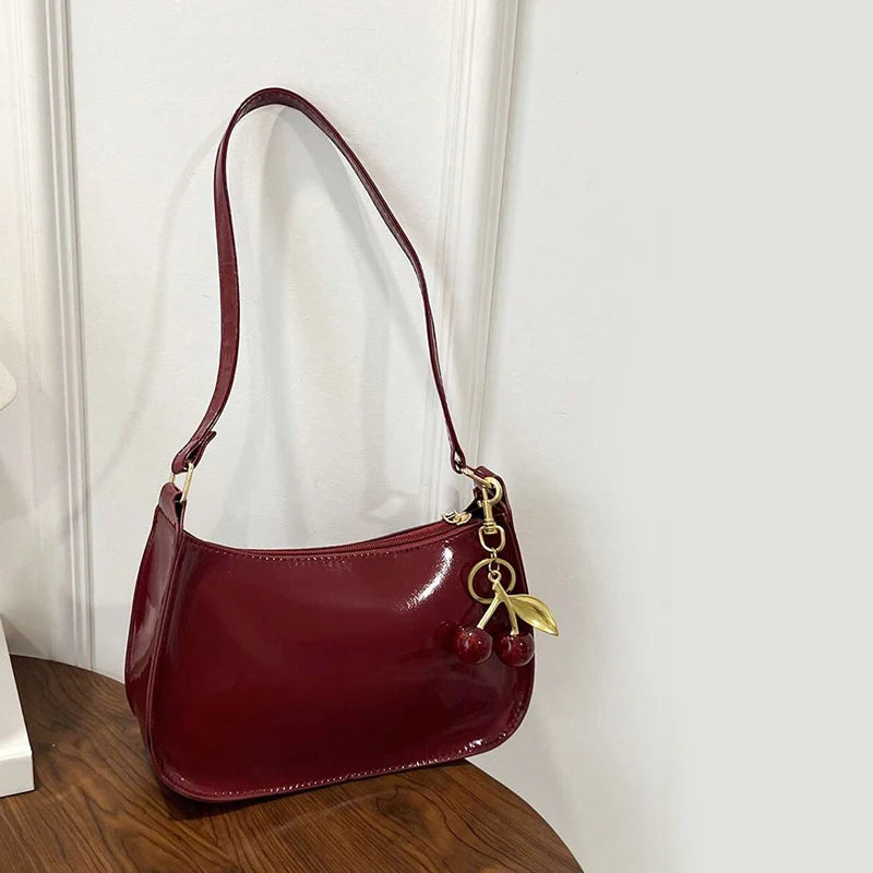 Cereza | Bolso Bandolera con Colgante
