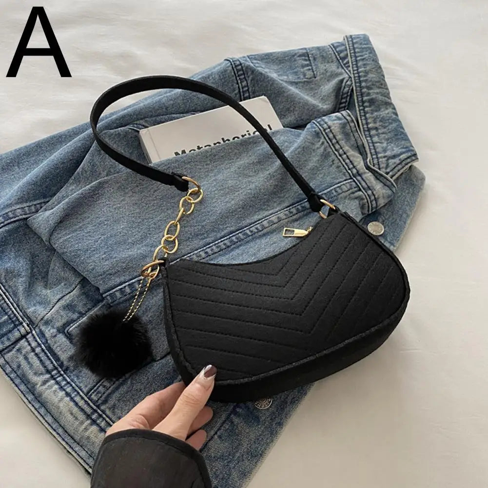 Nube | Mini Bolso Saddle de Fieltro