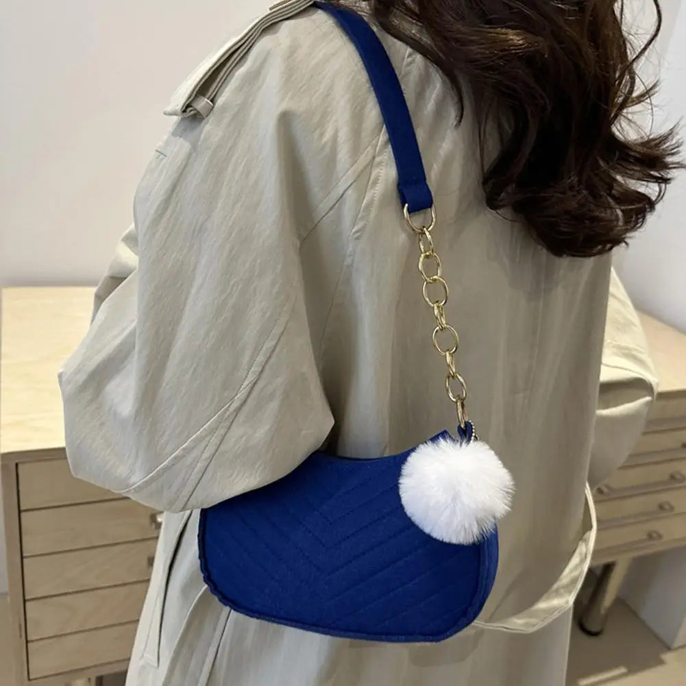 Nube | Mini Bolso Saddle de Fieltro