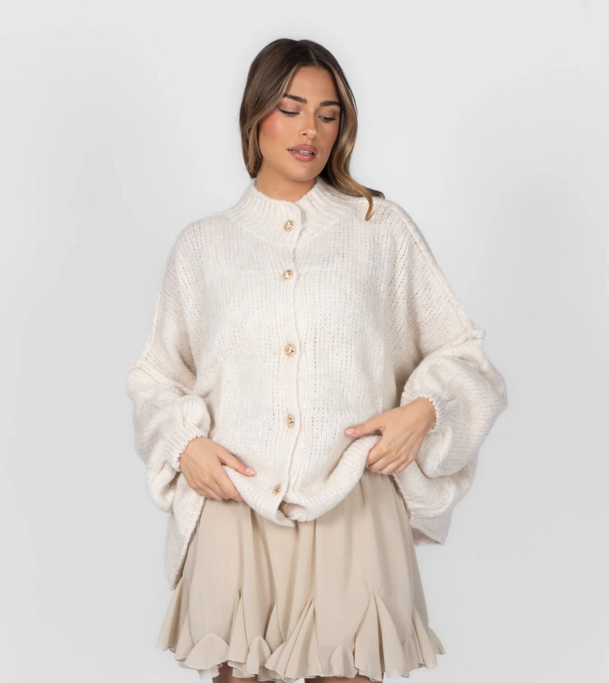 CozyGlam — cárdigan crema