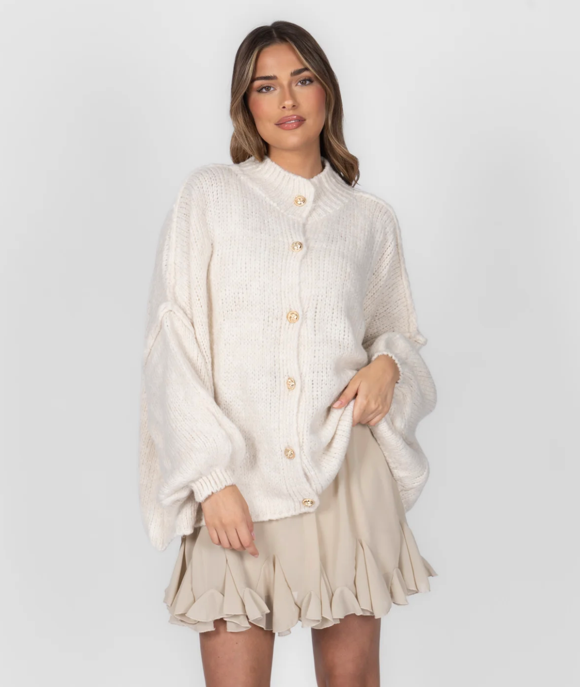 CozyGlam — cárdigan crema