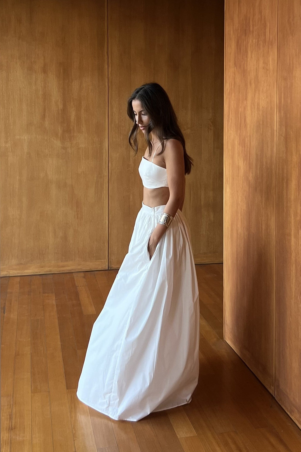Selene | Conjunto blanco con top y falda maxi - imagen 5