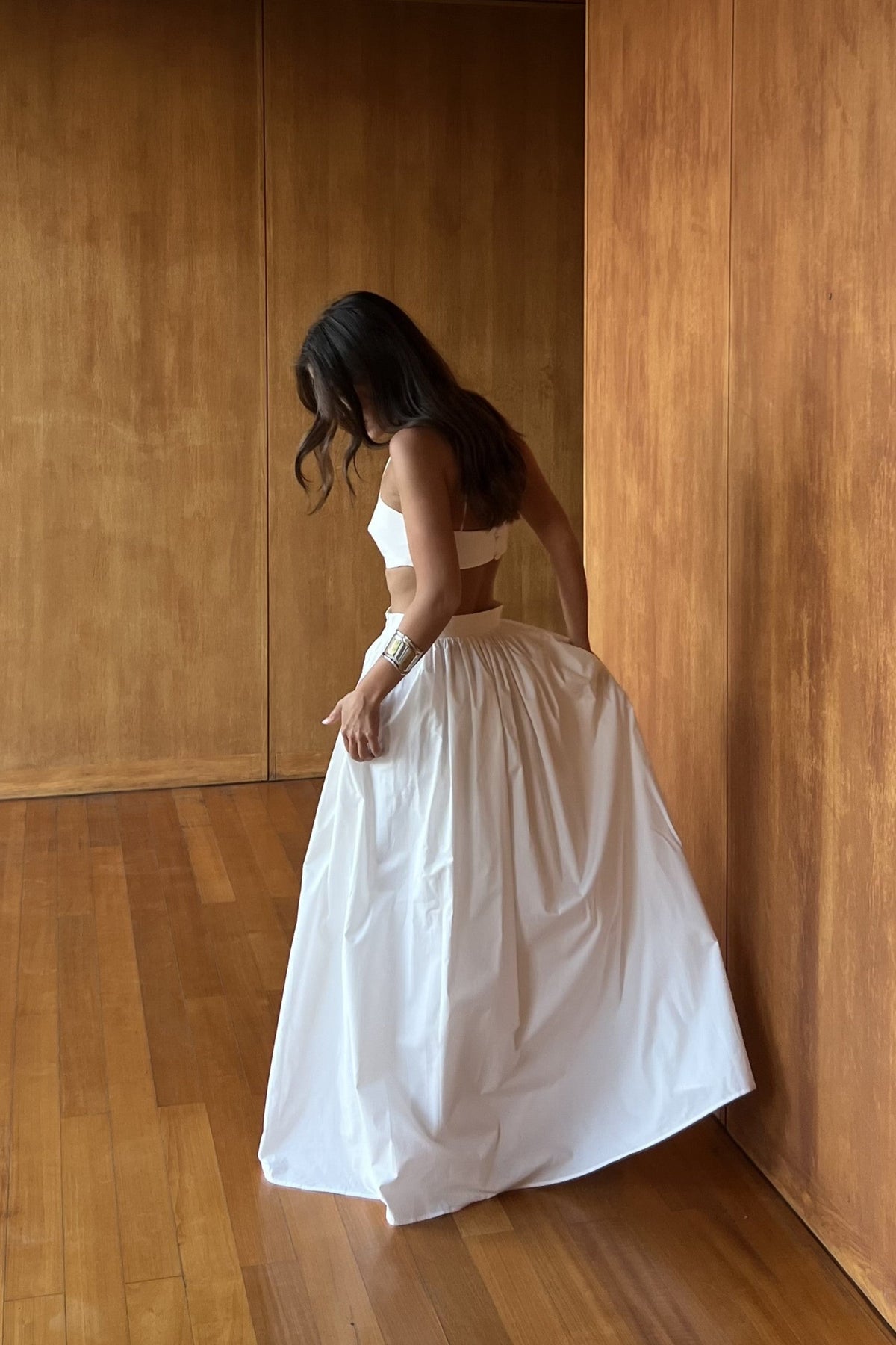 Selene | Conjunto blanco con top y falda maxi - imagen 6
