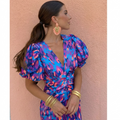 Tora vestido mangas plisadas azul rosa